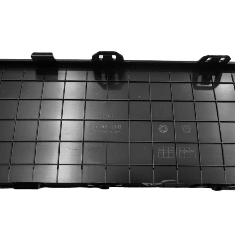Tesla Model Y Rear Tow Hook Cover（2019-2024）